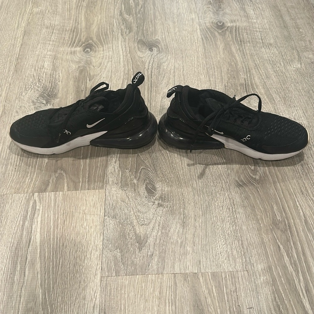 Nike Air Max 270 Size 6.5y